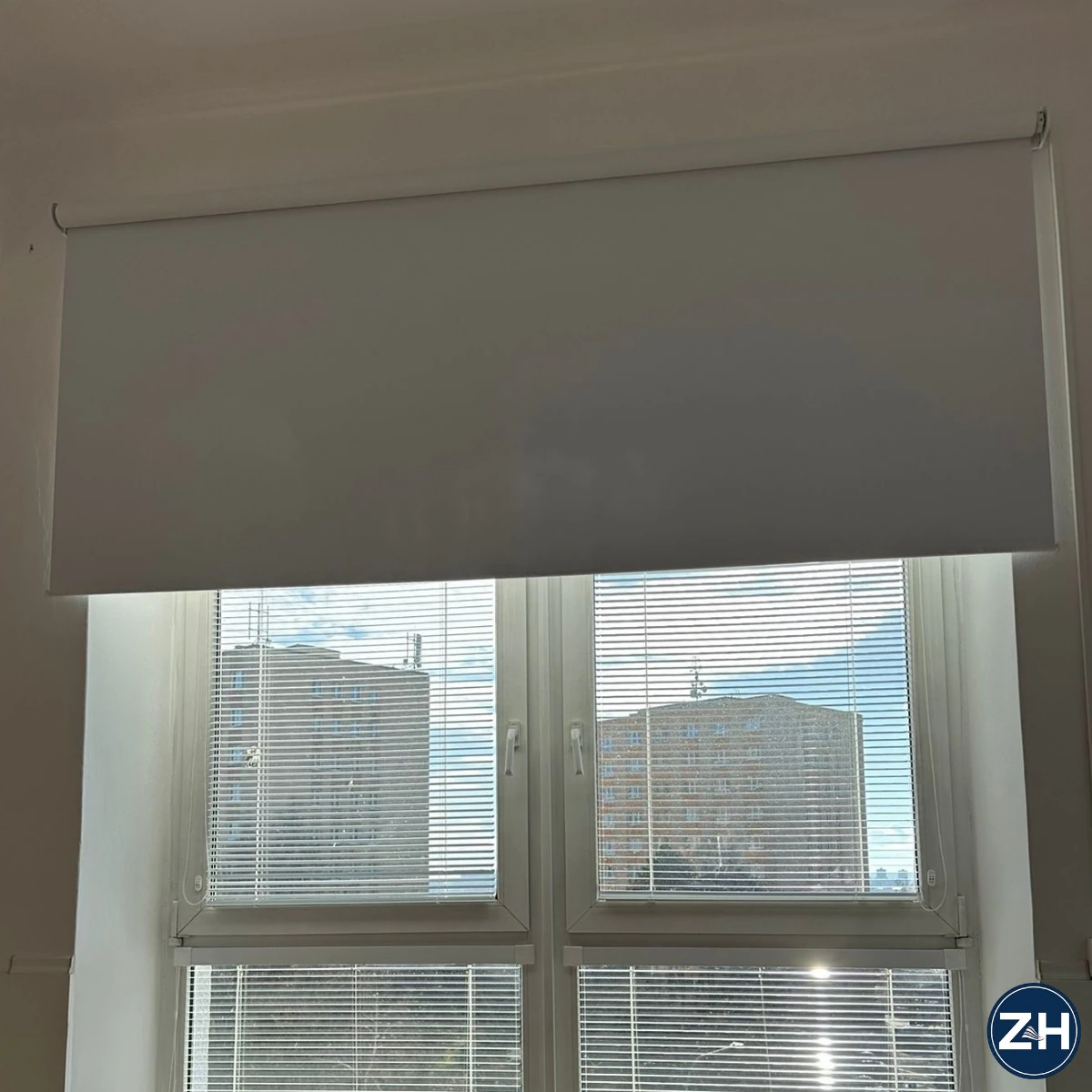 montaz vnitrni roleta na balkon praha 4